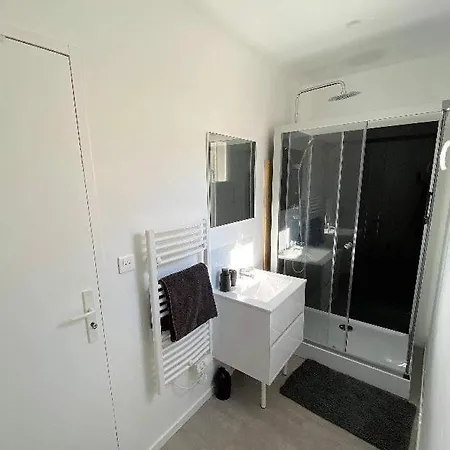 L Escale Angevine Apartment