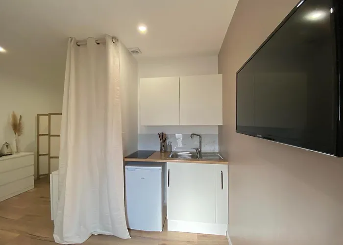 Appartement Maison Moderne Proche Centre Ville/hôpital *